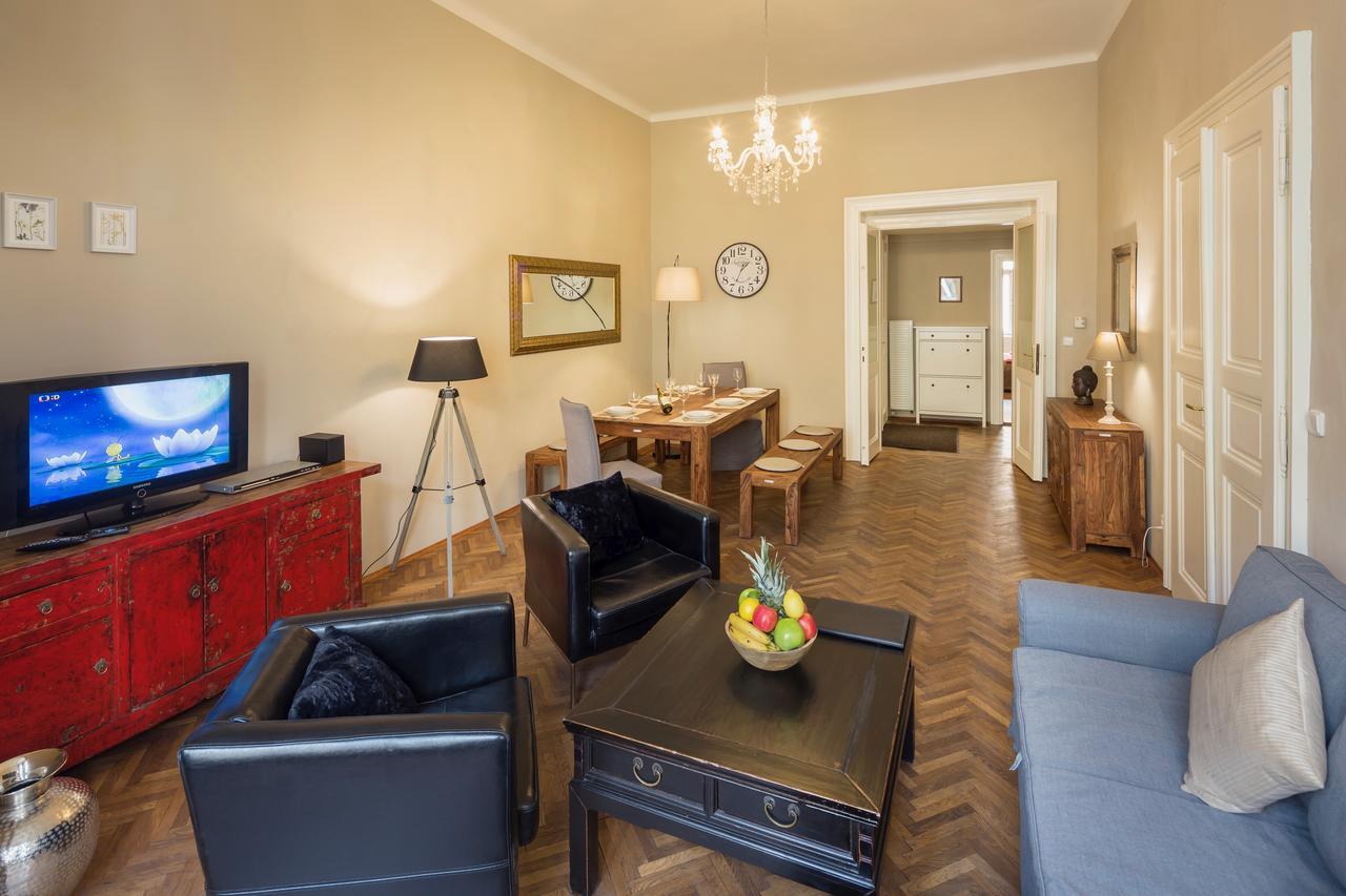 Dlouha 2Ab Lägenhet Prag Exteriör bild