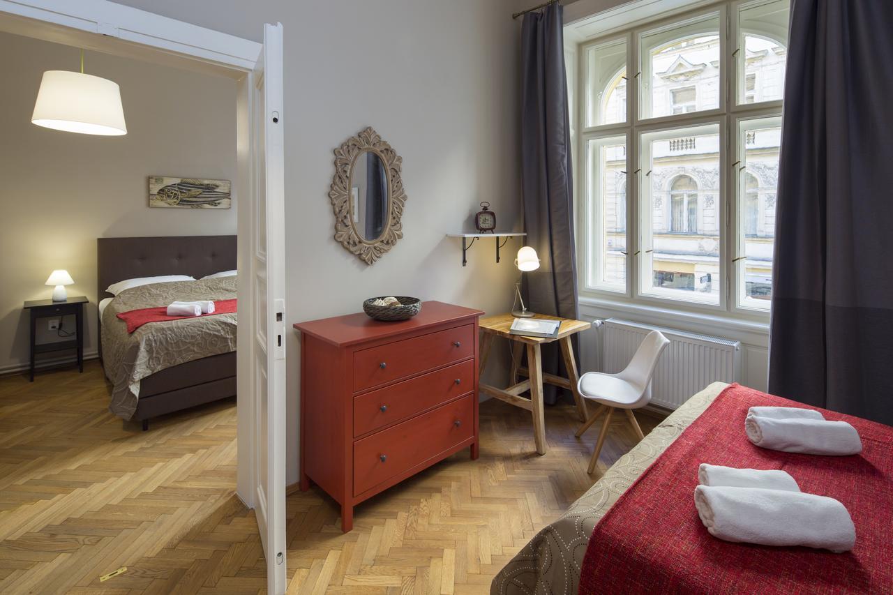 Dlouha 2Ab Lägenhet Prag Exteriör bild