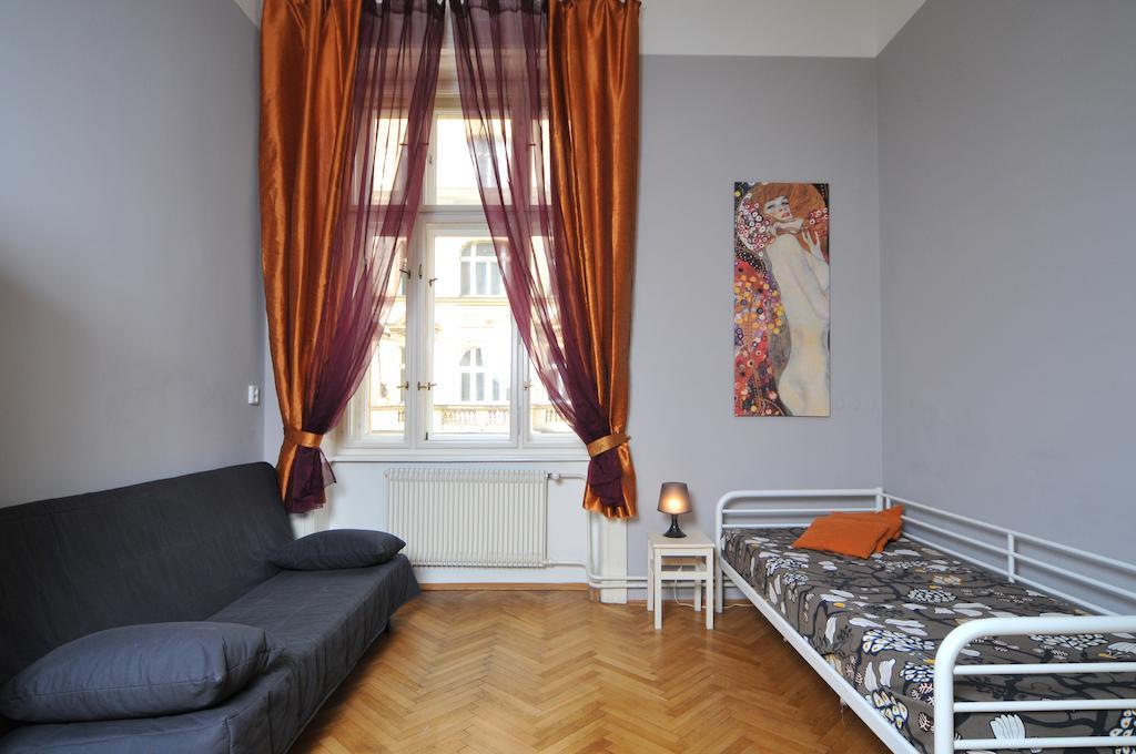 Dlouha 2Ab Lägenhet Prag Exteriör bild